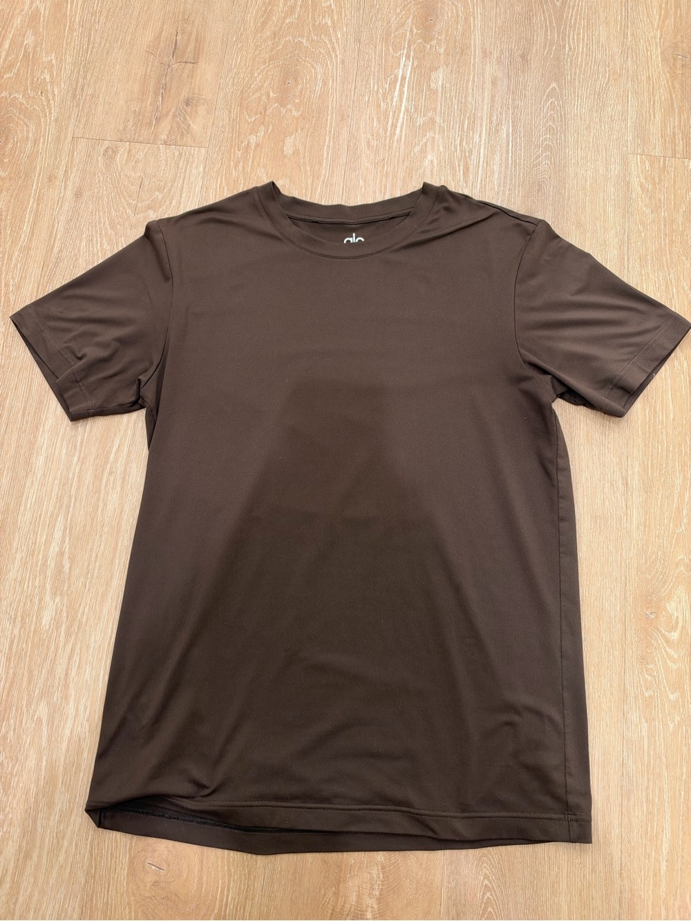 Men’s Alo Conquer Reform Shirt Size M in Brown